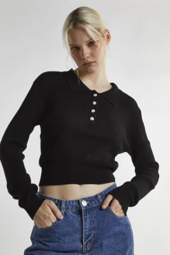 Glamorous Blouses & Shirts|Crops, Corsets & Bodysuits|Black Collared Button Up Long-Sleeve-Crop-Top -