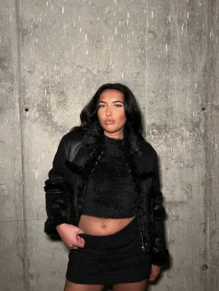 Glamorous Jackets|Black Fur-Trim Cropped-Jacket -