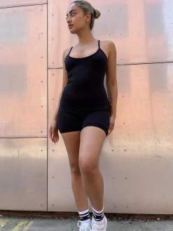 Glamorous Activewear|Black Scoop-Neck Short-Unitard -