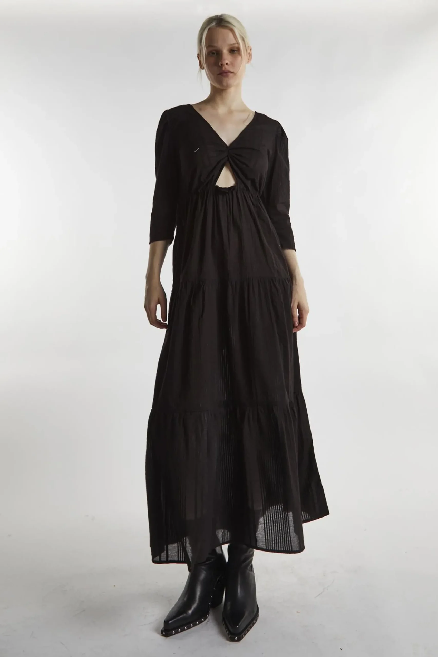 Glamorous Day Dresses|Maxi Dresses|Black-Linen Cut-Out Maxi-Dress -