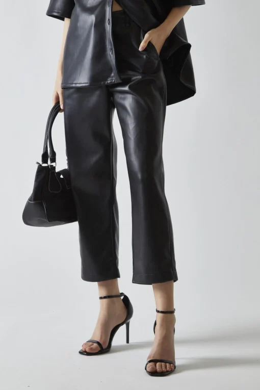 Glamorous Co-ords|Black-PU Straight-Fit Crop-Trousers -
