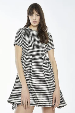 Glamorous Day Dresses|Mini Dresses|Black-White Diamond Crew-Neck Skater Mini-Dress -