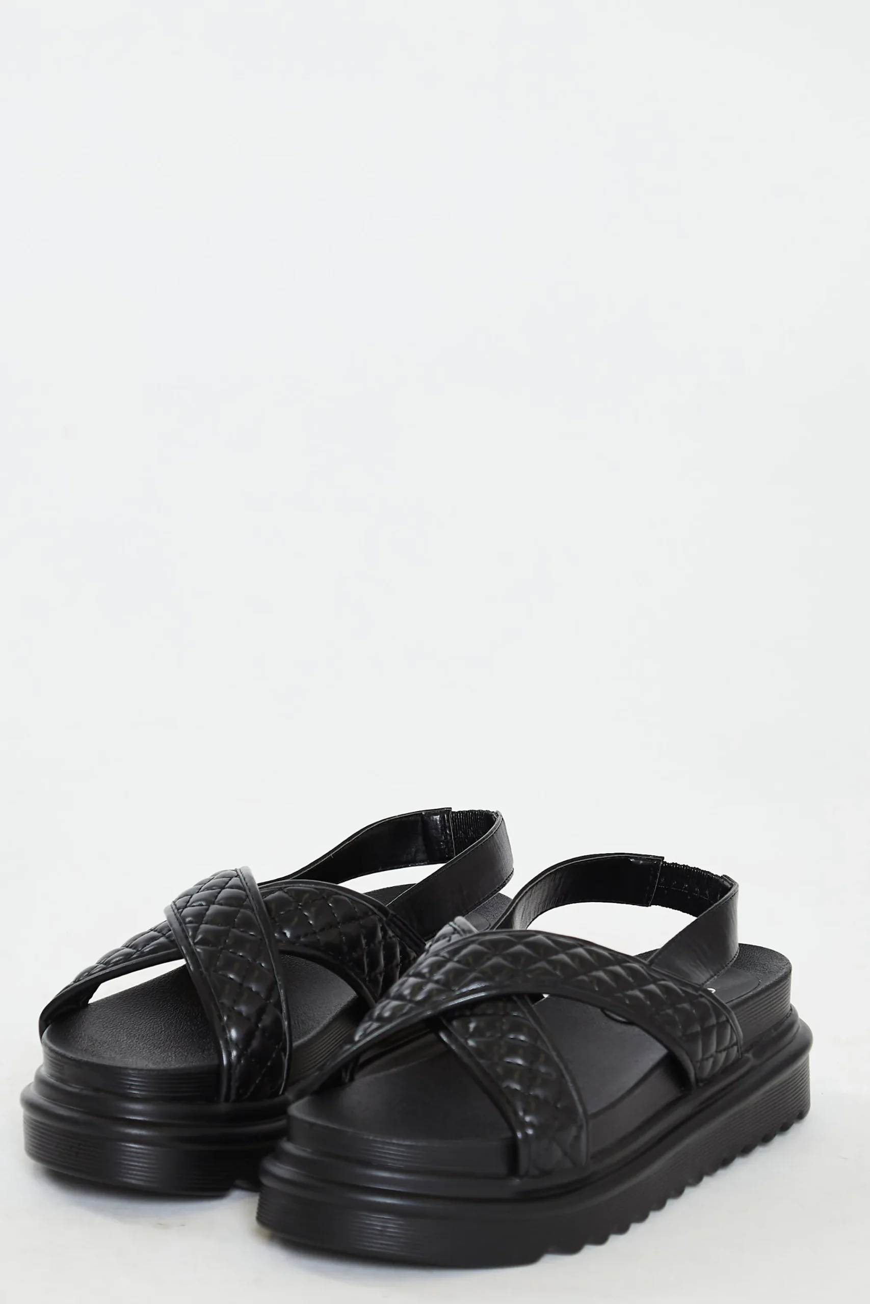 Glamorous Chic Escapes|Jet Setter|Black Cross Strap Flatform Sandals -