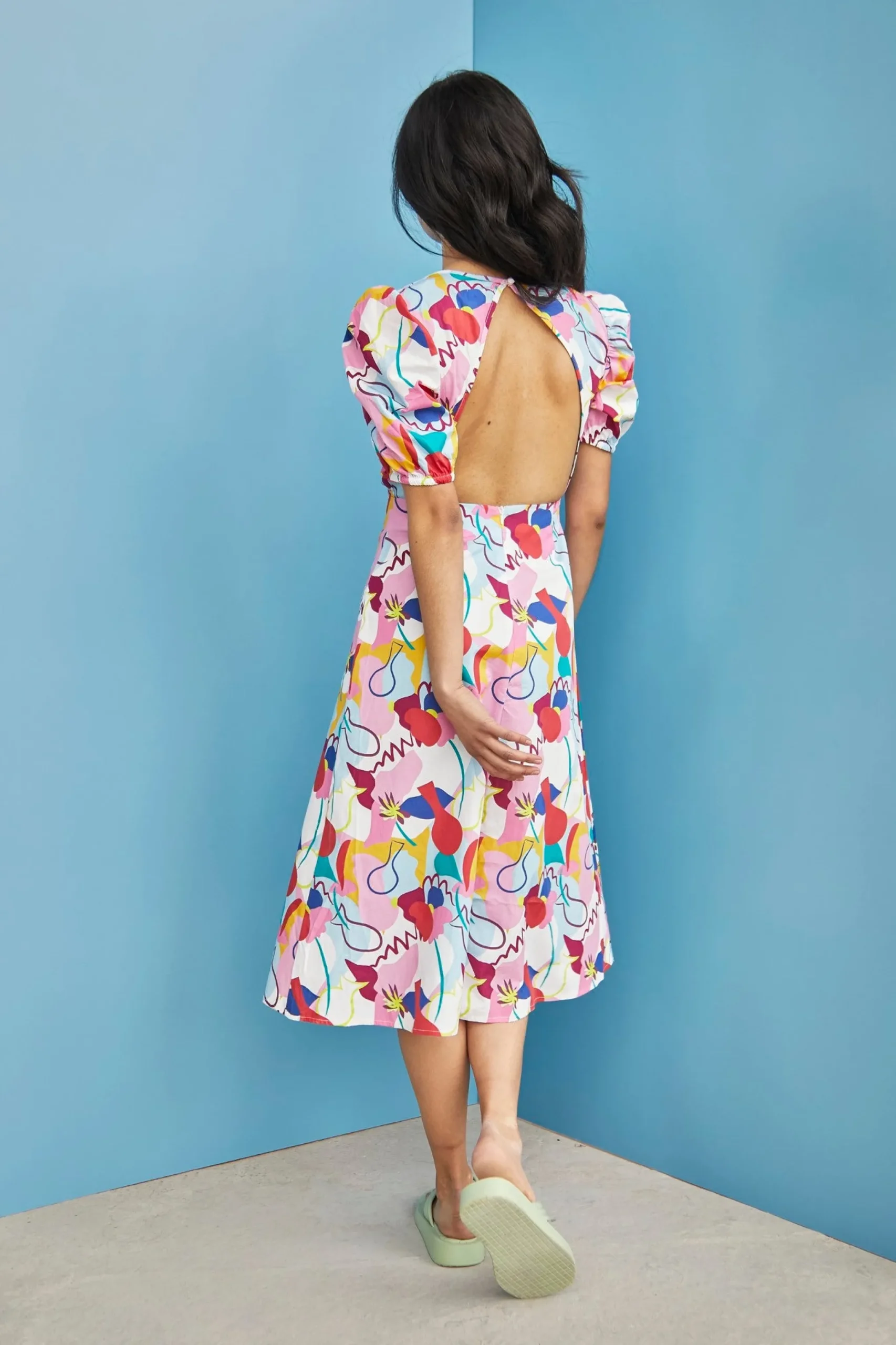 Glamorous Best Dressed Guest|Day Dresses|Care Abstract Rainbow Print V- Neck Puff Shoulder Midi Dress -