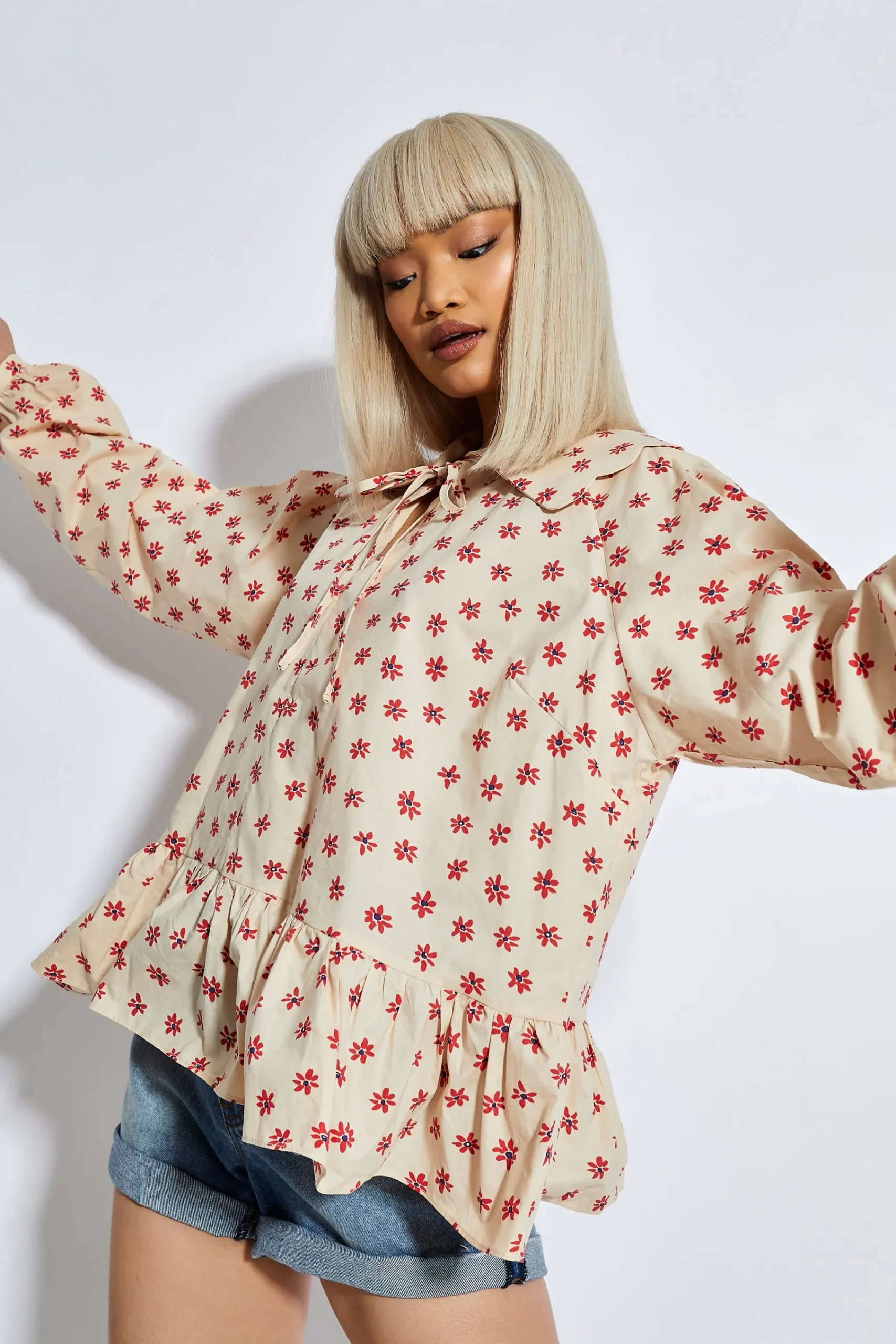 Glamorous Chic Escapes|Blouses & Shirts|Womens Stone Red Daisy Long Sleeve Blouse -