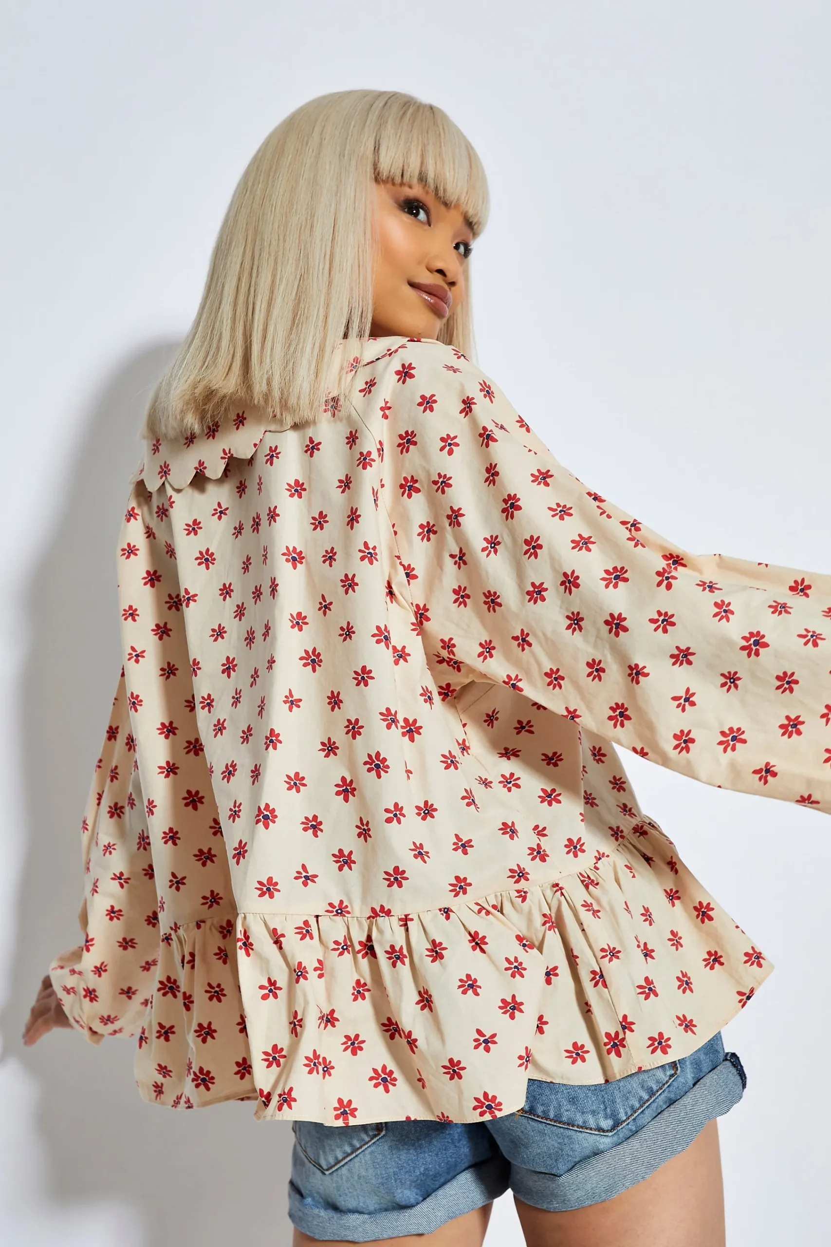 Glamorous Chic Escapes|Blouses & Shirts|Womens Stone Red Daisy Long Sleeve Blouse -