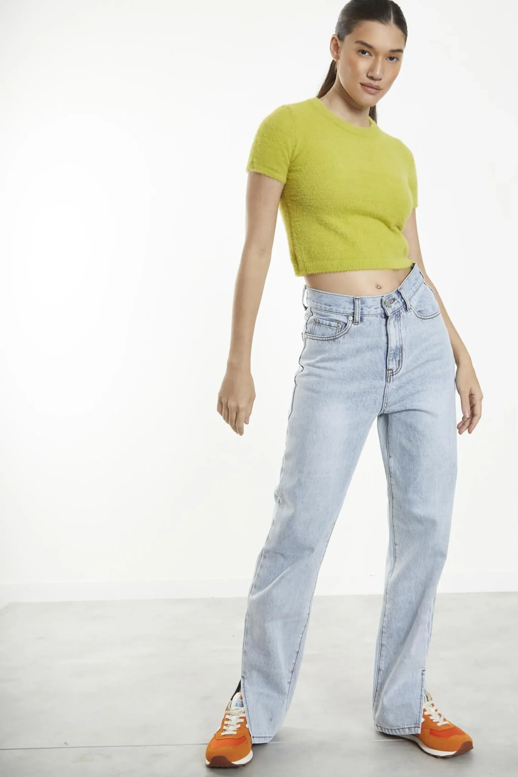 Glamorous Mom Jeans|Light Vintage Wash Split-Hem Mom-Jeans -