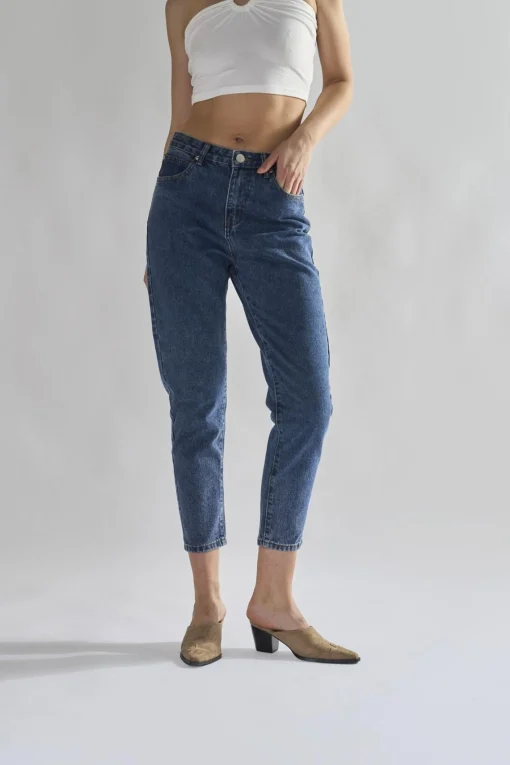 Glamorous Straight Leg Jeans|Mid Stonewash Straight Leg Slim Fit Jeans -