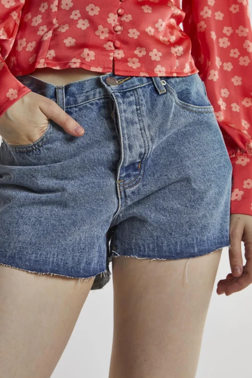Glamorous Woven Shorts|Mid-Stonewash Cut-Off Frayed Shorts -