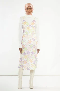 Glamorous Best Dressed Guest|Chic Escapes|Pastel 60s Floral Side-Split Cami Style Midi-dress -