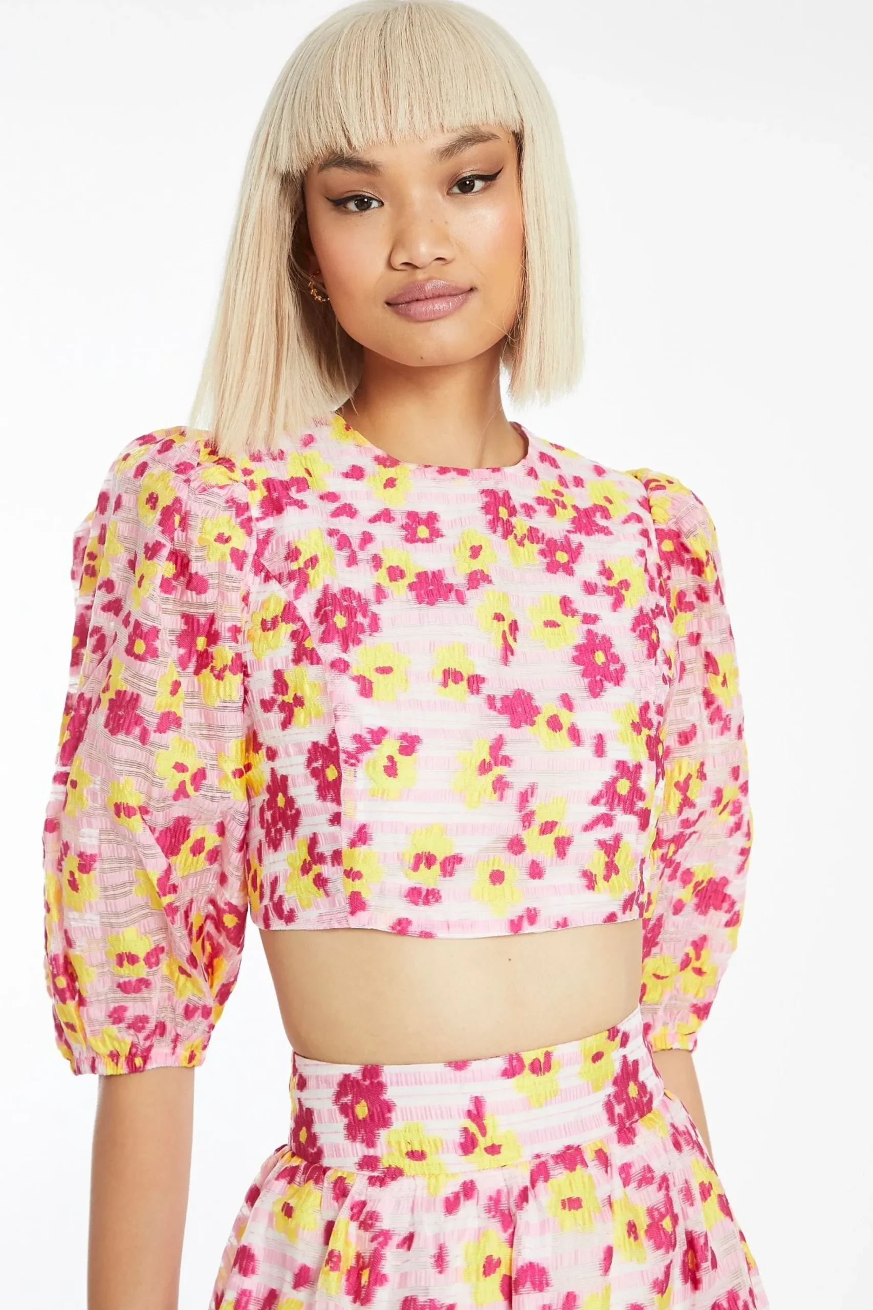Glamorous Best Dressed Guest|Going Out Tops|Pink-Yellow Organza Lace-Up Back Puff Sleeve Crop-Top -