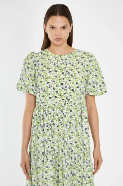 Glamorous Best Dressed Guest|Chic Escapes|Retro Daisy Tiered Midi-Dress -