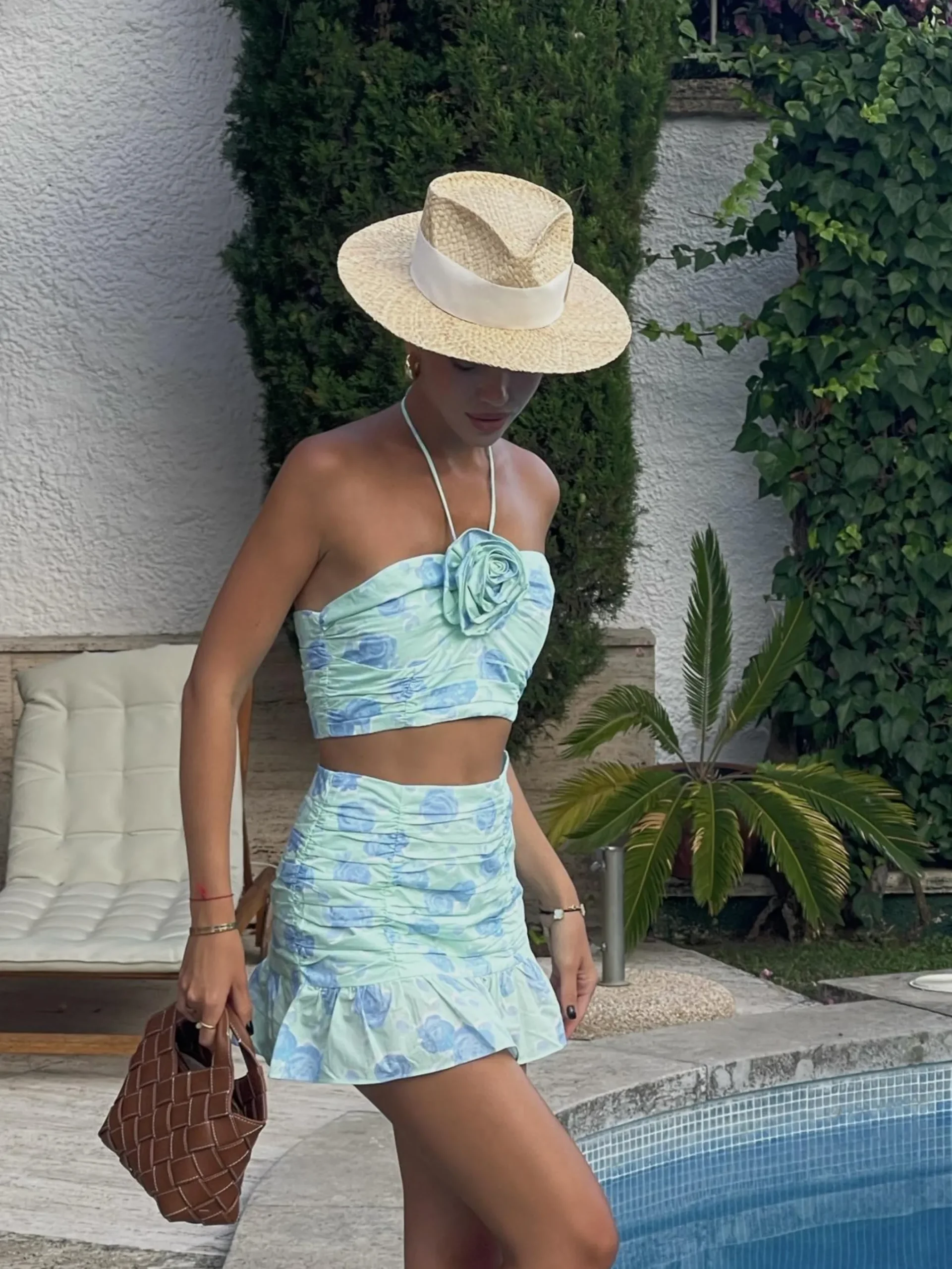 Glamorous Co-ords|Tops|Sasha Co-ord Ruched Corsage Crop-Top -Mint-Blue Floral -