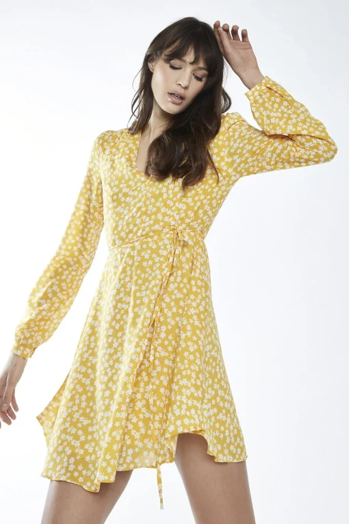 Glamorous Best Dressed Guest|Day Dresses|Yellow-White Ditsy V-Neck Skater Mini-Dress -